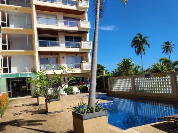 Apartments in Rawai Condominium By Bayshore 59 m2