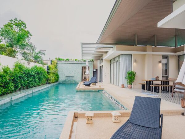 Khanaen Pool Villa 494 m2